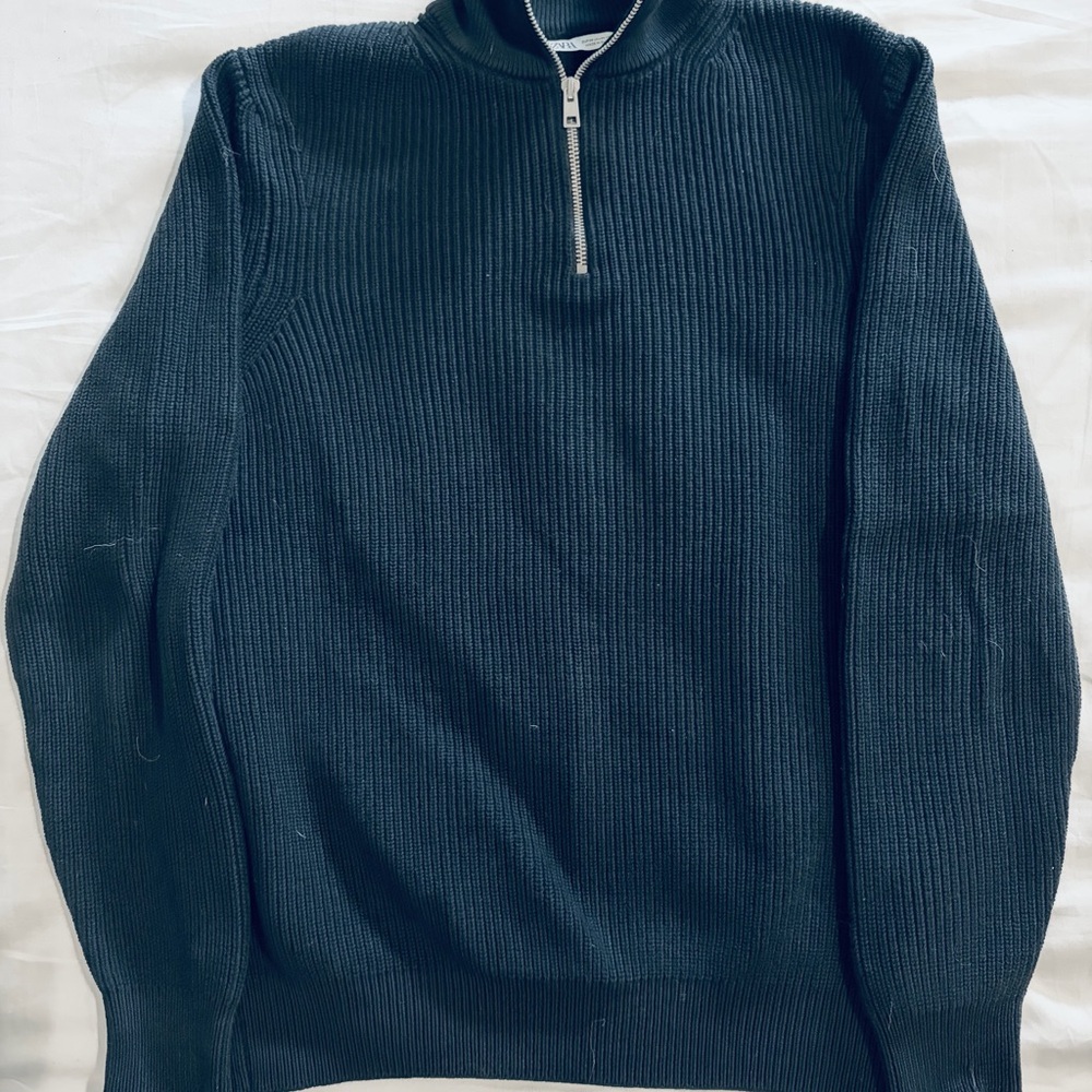 Men's Zara Navy Half-Zip Sweater. Like new
